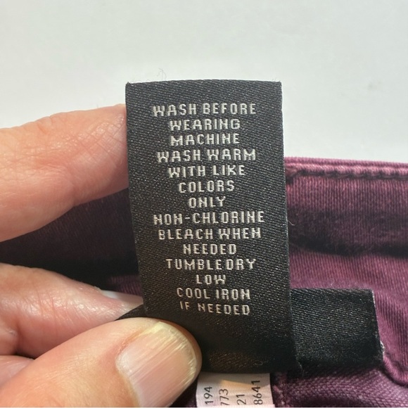 Lane Bryant Women's High-Rise Ultimate Stretch Skinny Jeans Size 20 Wine - Picture 8 of 8